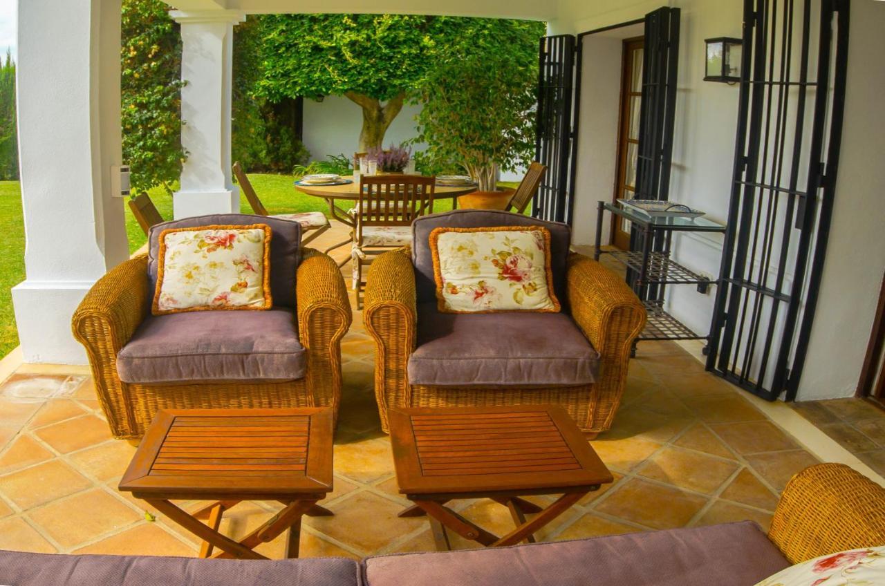 Villa Del Mar- Private Swimming Pool Next To The Beach Estepona Exterior foto