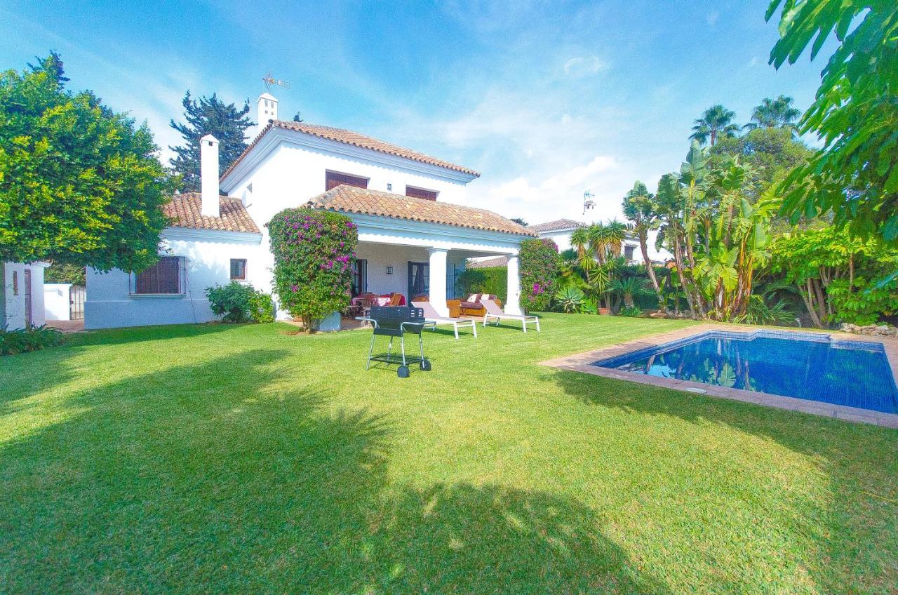 Villa Del Mar- Private Swimming Pool Next To The Beach Estepona Exterior foto