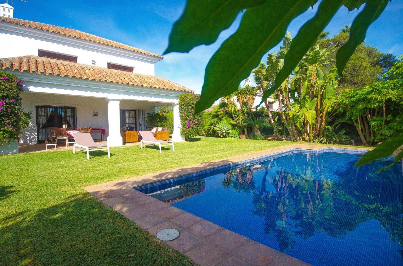 Villa Del Mar- Private Swimming Pool Next To The Beach Estepona Exterior foto