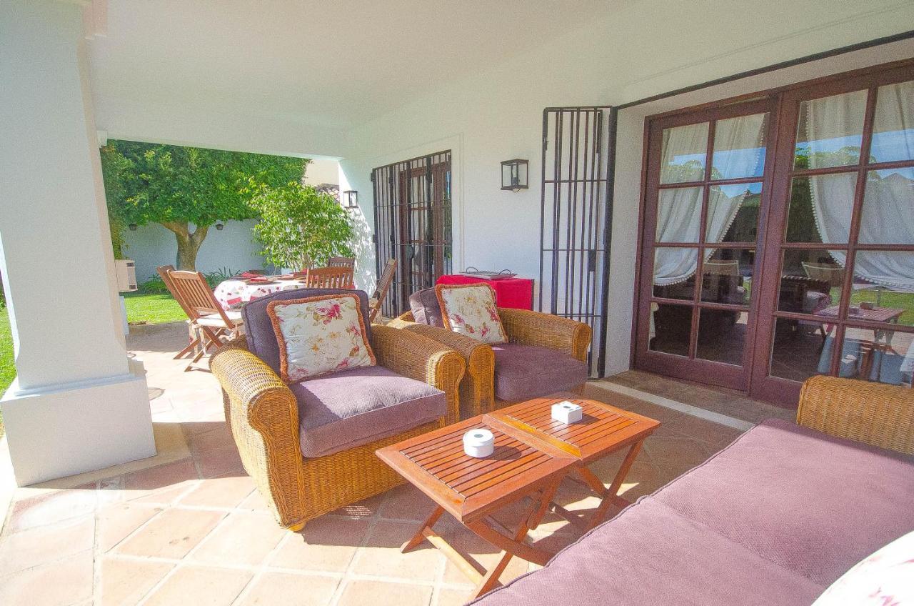 Villa Del Mar- Private Swimming Pool Next To The Beach Estepona Exterior foto